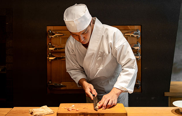 料理人の包丁さばき