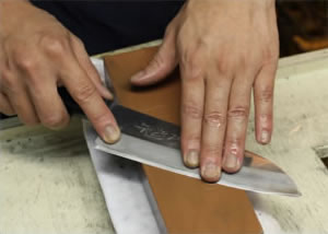 包丁の研ぎ方－両刃包丁