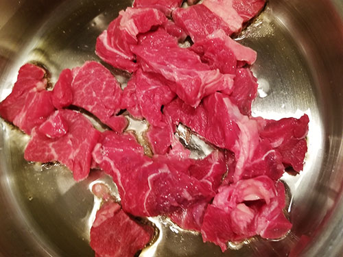 肉じゃが 炒める