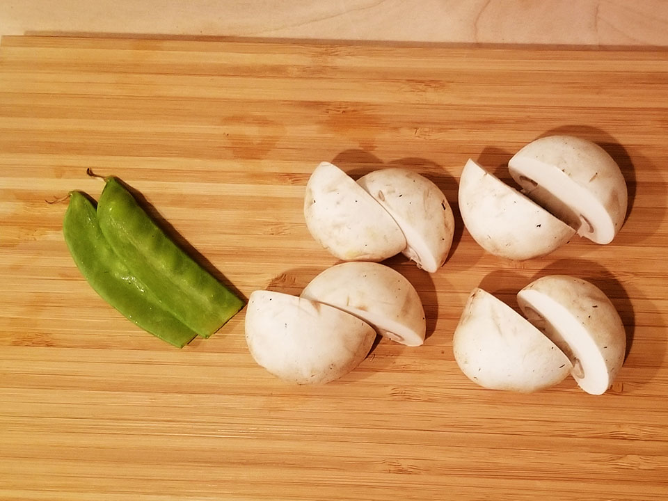 新じゃがと豚肉の甘辛煮 下準備 新じゃがと豚肉の甘辛煮 下準備